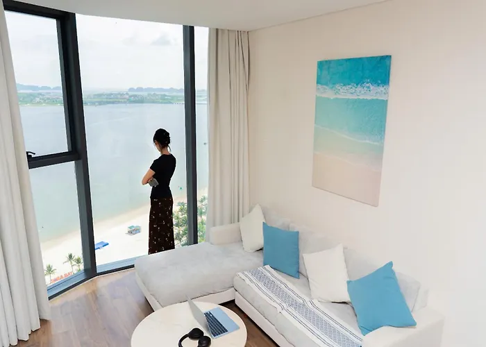 A La Carte Bay Junhome Hạ Long
